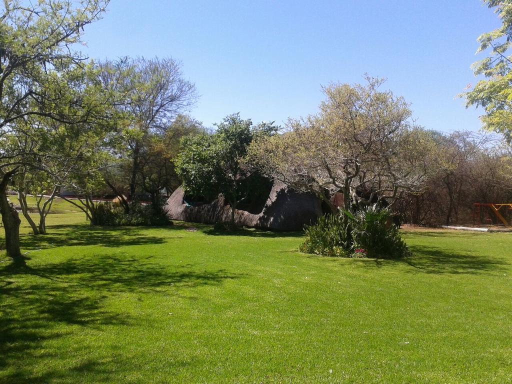 Southern Comfort Lodge Bulawayo Ngoại thất bức ảnh