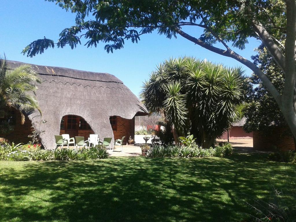 Southern Comfort Lodge Bulawayo Ngoại thất bức ảnh