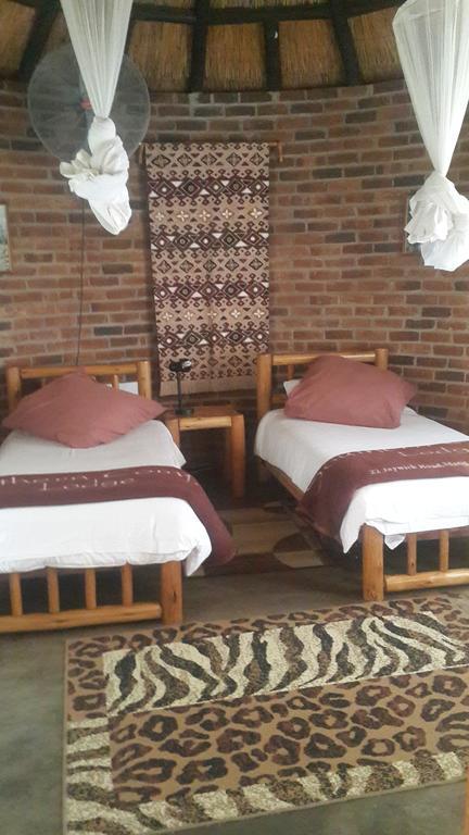 Southern Comfort Lodge Bulawayo Ngoại thất bức ảnh